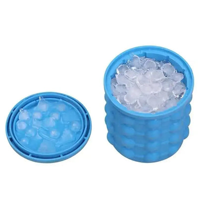 Space Saving Ice Cube Maker